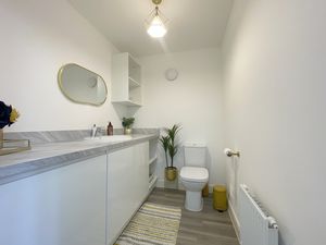 Jefferson Way- click for photo gallery